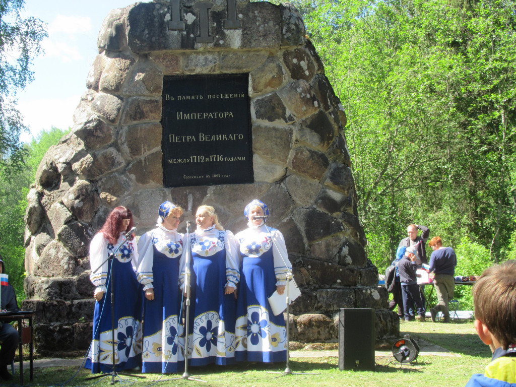 23